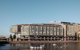 DoubleTree by Hilton Amsterdam Centraal Station
